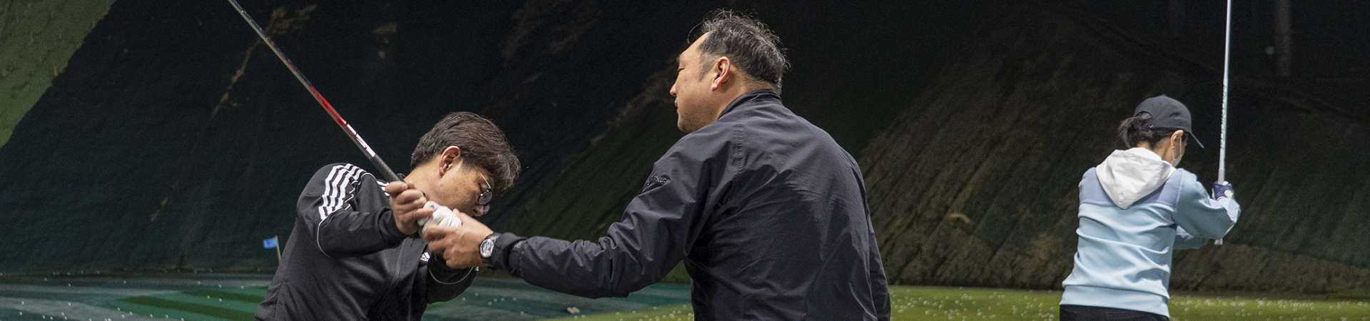 体験レッスン予約ページのPCメイン画像